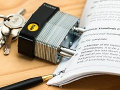 ドローン飛行の申請書審査が大混雑！メール返信も最大1～2週間の見込み。
