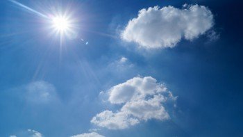 ドローンの最高高度は？どこまでの高さまで飛ぶのか？