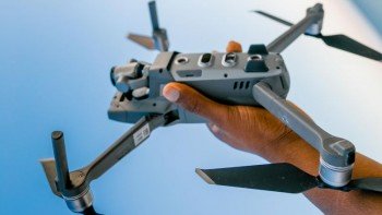 DJIドローン（Phantom・MAVIC）の修理方法は？故障したらどうする？