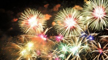 花火大会でのドローン飛行は危険過ぎ！高確率で捕まる理由とは？