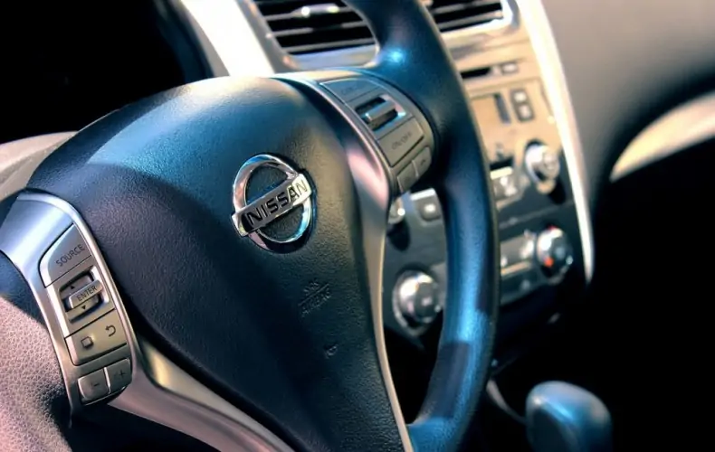 ドローン操縦に必要な”センス”。これに近しいのは自動車の運転かも。