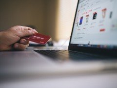 どこでDJIのドローンを購入する？最低価格で着実なサポートを受ける販売店は？