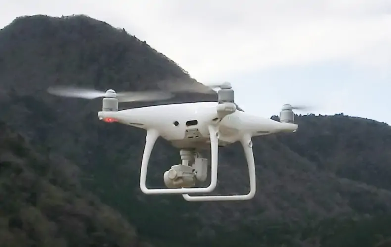 Phantom4 Proの無人飛行許可承認書（日本全国および夜間）を取得