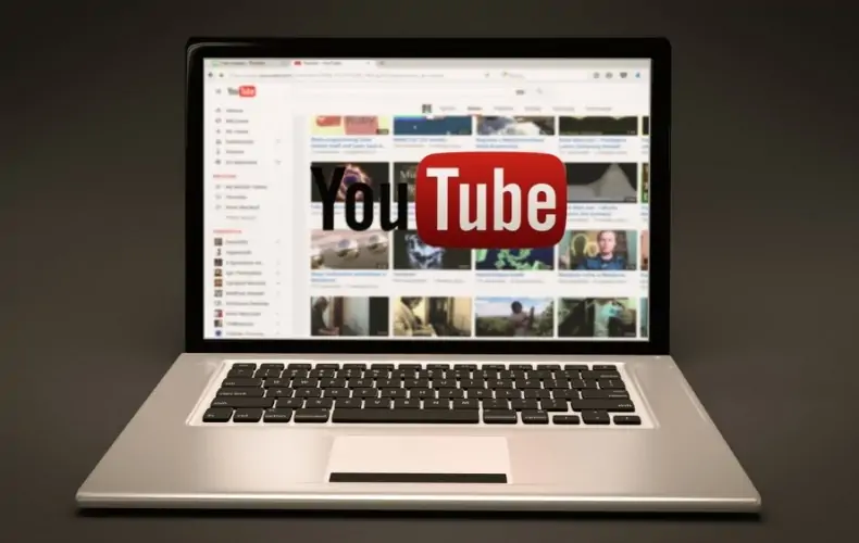Youtubeの動画からドローン違反飛行が発覚、通報後に書類送検された件。