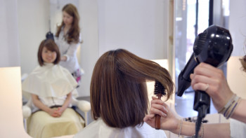 結局のところ、サービス業は人で選んでしまう。人は、人についてく。