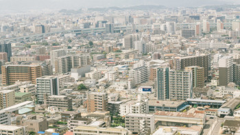 ドローン初心者が違反行為をしがちな「ドローン規制（人口集中地区）」の認識とは？