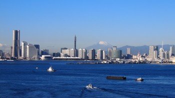 街中からドローンを上げて”富士山”を背景に入れるためには？