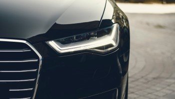 ドローンが使用されている自動車メーカーCMをまとめてみました。