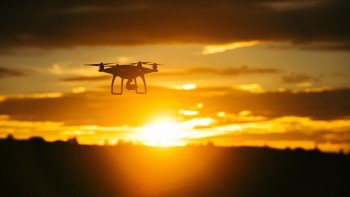 DJI Phantom5は発売される？時期は？機能は？勝手な推察とリーク情報