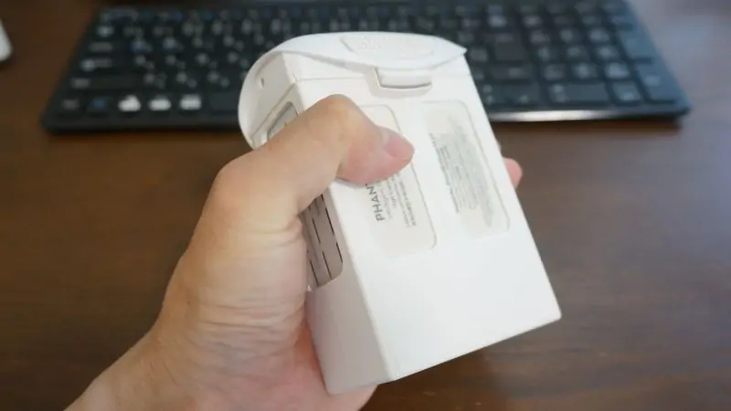 ドローンのバッテリーを捨てるには？簡単に廃棄できる3ステップとは？