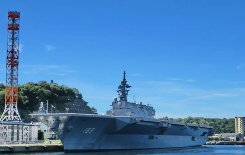 自衛隊護衛艦「いずも」をドローン撮影できた理由は？